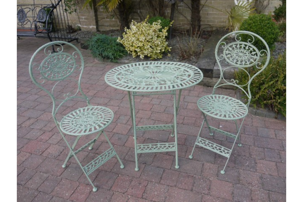 Oval Green 2 Seater Patio Set Obrien