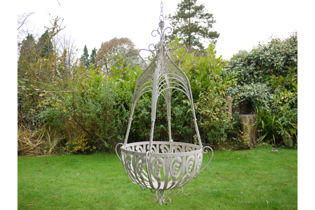 Large Cream Hanging Basket – Obrien Architectural.com